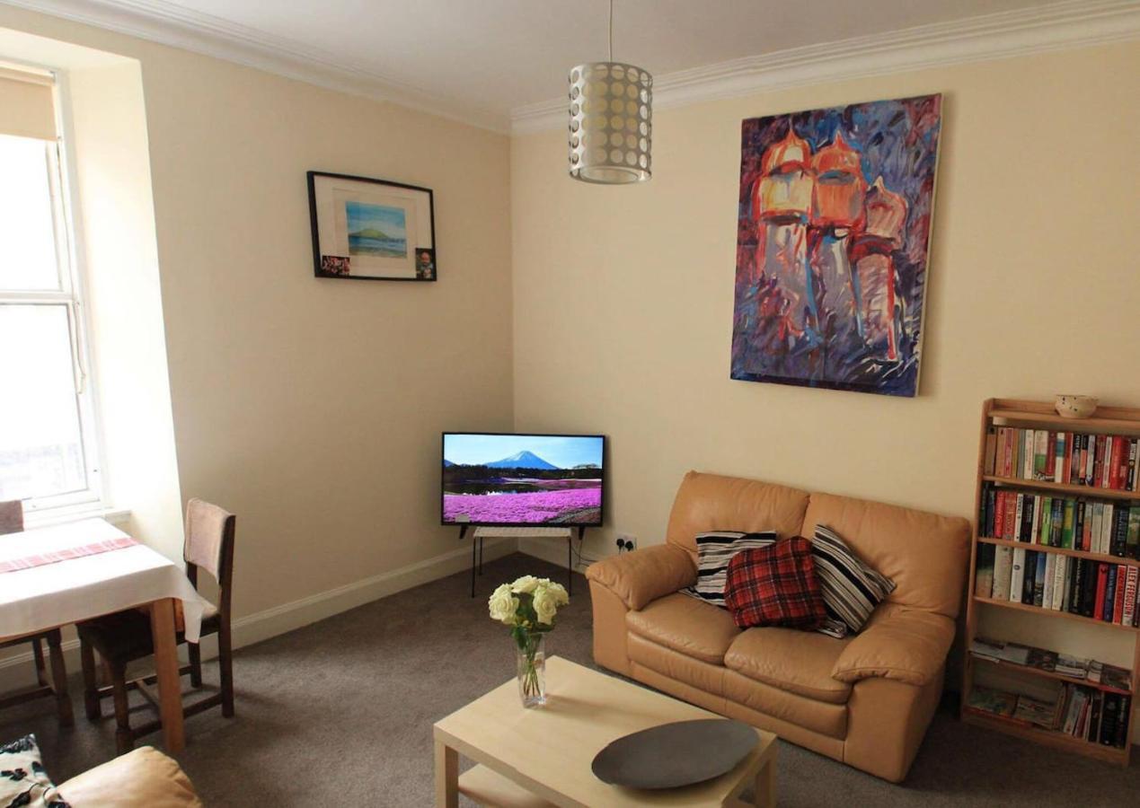 Entire Apartment In Edimburgo Exterior foto